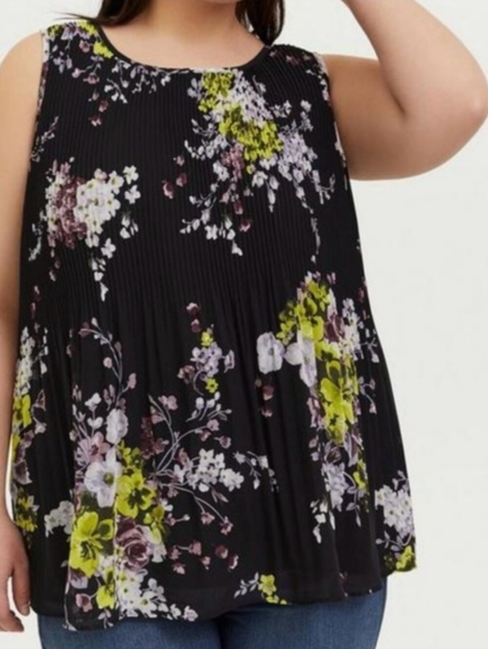 Torrid Chiffon Black Floral Pleated Tank Top Size 2x